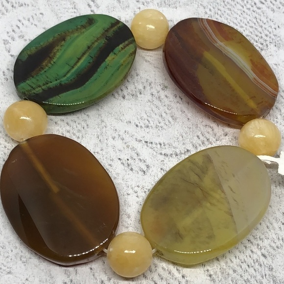 NWT CW natural polished stone stretch bracelet boho style - Picture 2 of 3